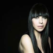 Al Teatro Bonci di Cesena la raffinata cantante portoghese Teresa Salgueiro in concerto, domenica 25 marzo con il suo nuovo progetto "O Mistério"